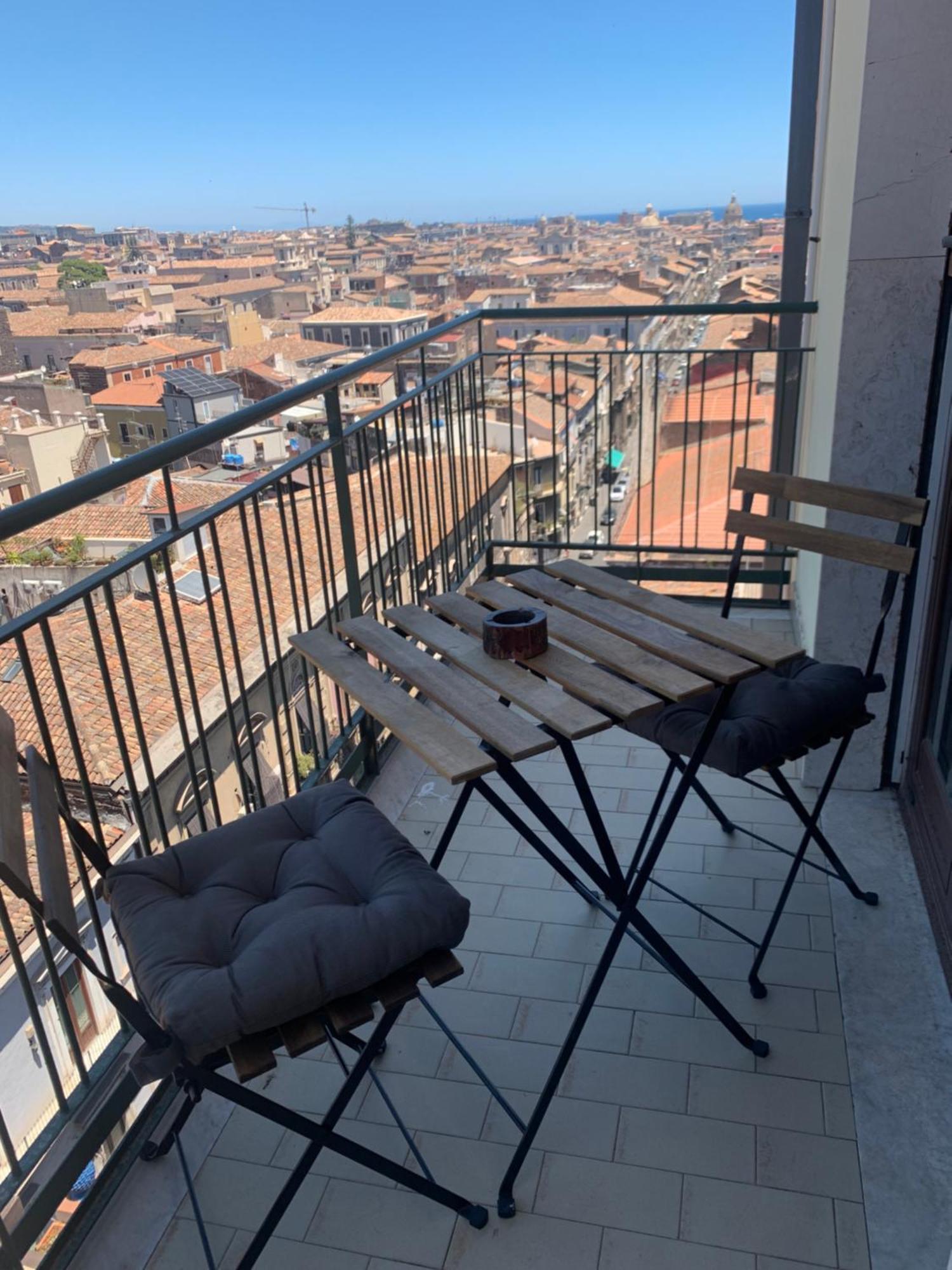 Atticogaribaldi Apartman Catania-Fontanarossai nemzetközi repülőtér Kültér fotó